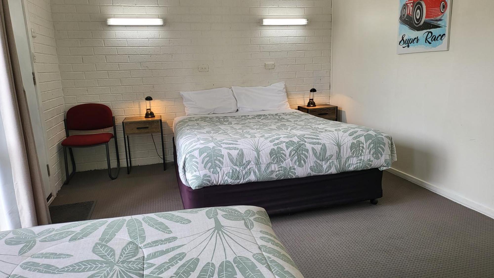 Kooweerup Motel Koo Wee Rup Екстер'єр фото
